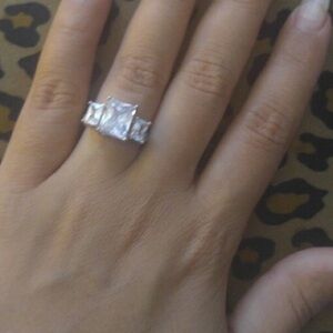 3.5 ct. White Faux Sapphire Ring💎